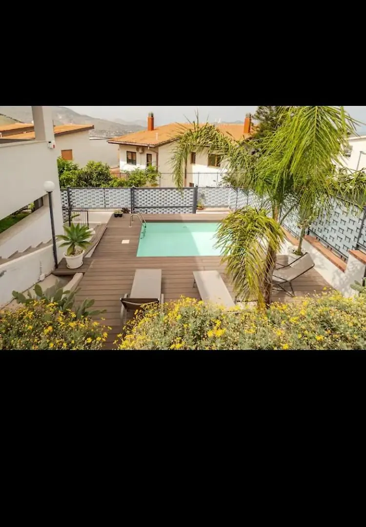 Tatil Evi Villa Elena Palermo